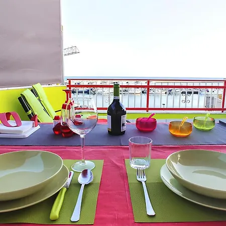 Casa Sunrise - The Secluded Terrace At The Port Apartment *